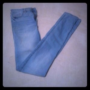 Super skinny, light wash jeans